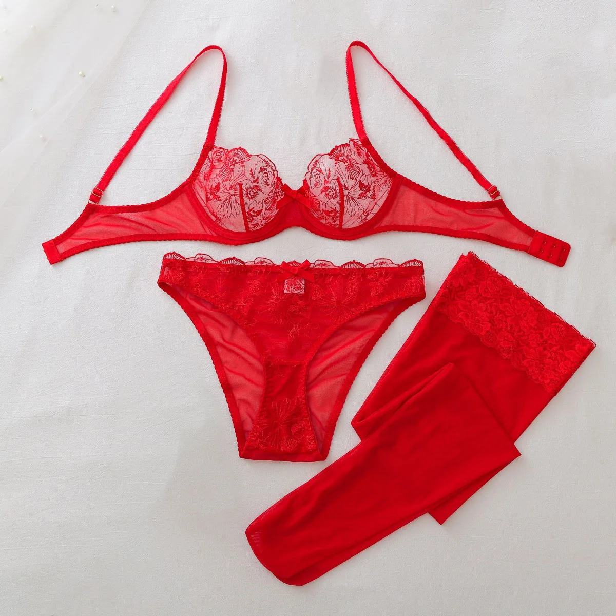 طقم ملابس داخلية نسائية شفافة  - مراجعة Sheer Mesh Bra وسعره