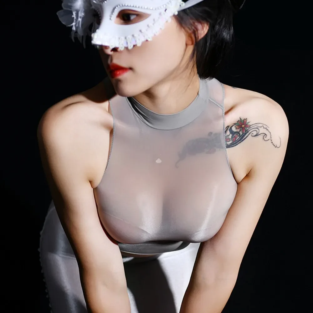 قمم شفافة لامعة وناعمة للسيدات - مراجعة Sheer Mesh Bra وسعره